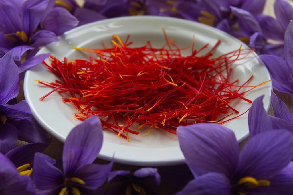 saffron, nature, spice-2835249.jpg